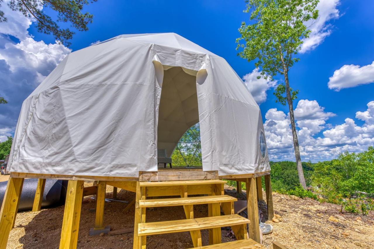 The Gemini-A Dreamy, Waterfront Tiny Cabin Rogersville Exterior foto